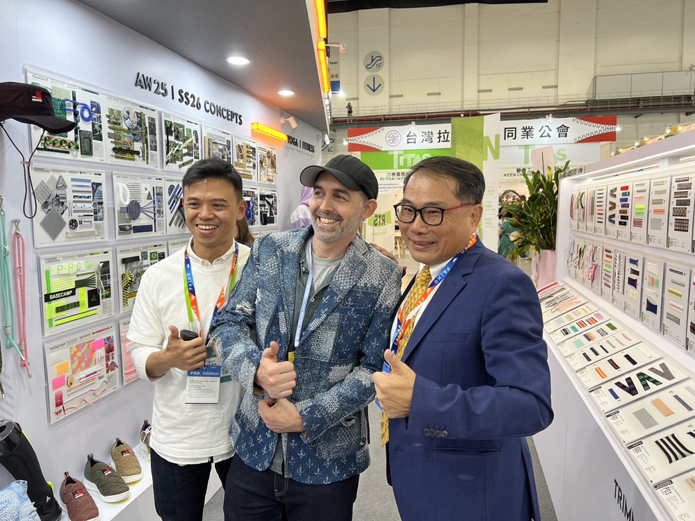 S__70566937 S__70566937