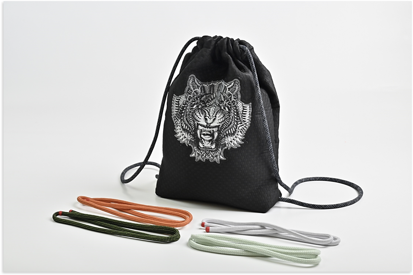 bag002 P126_Strap_01